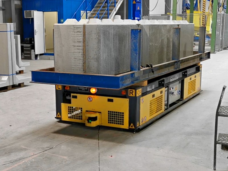 8 t - AGV to move concrete prefabs - AGV 8 t - AGV to move concrete prefabs - AGV