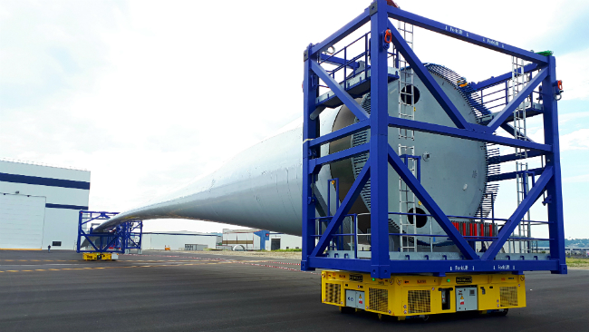 Wind turbine blades self propelled modular transporters – Capacity 120 t
