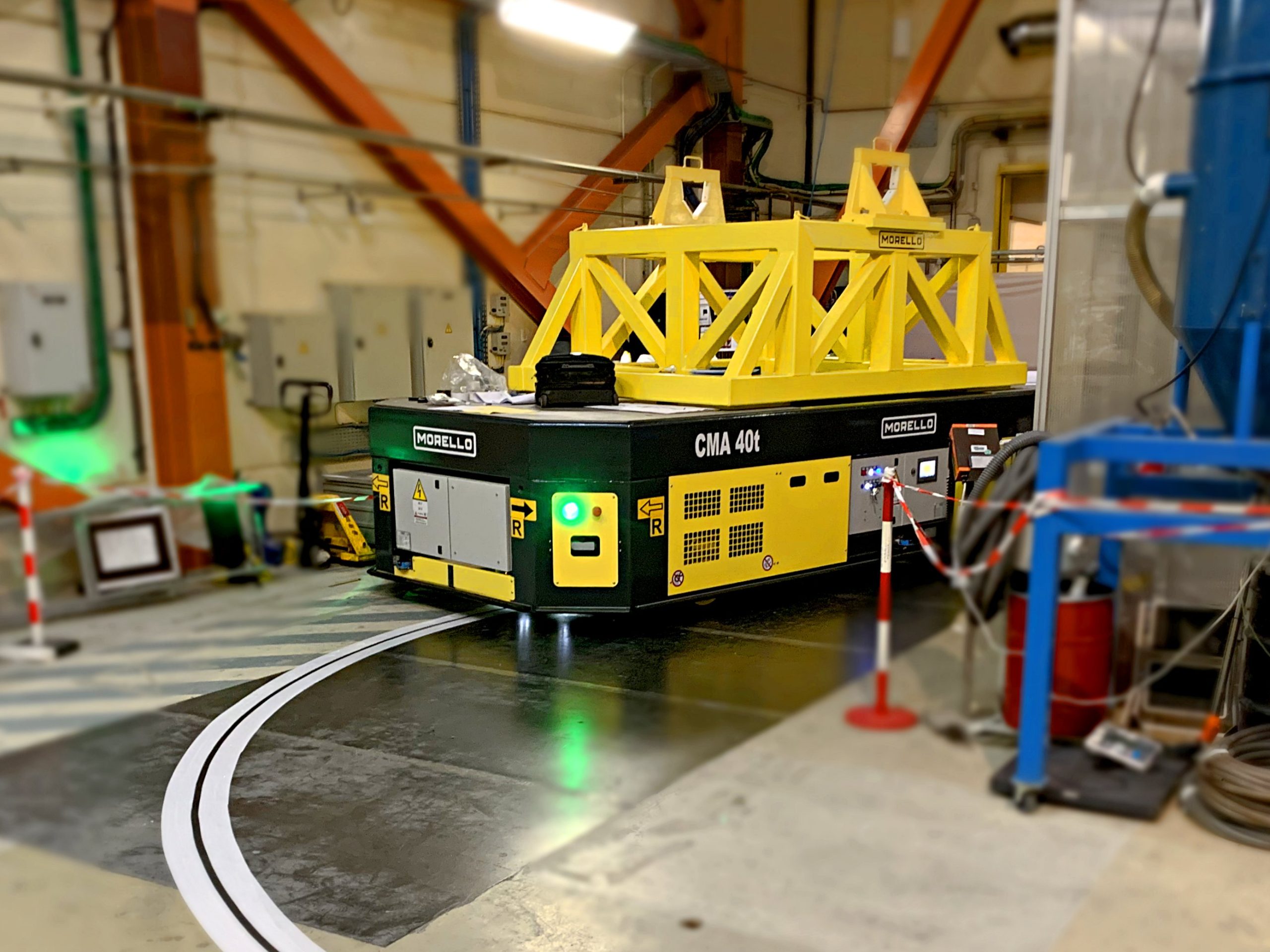 40 T - AMR FOR NUCLEAR POWER PLANT WITH OPTICAL NAVIGATION - AGV